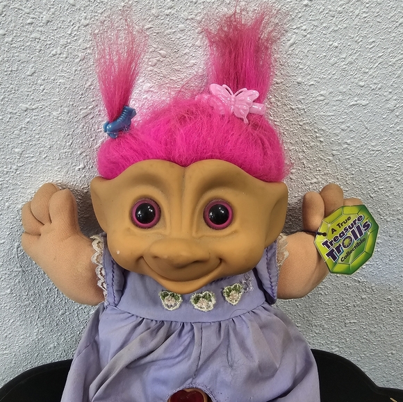 Treasure Trolls Cuddle Tots 1st Edition Yazzi - Picture 4 of 11